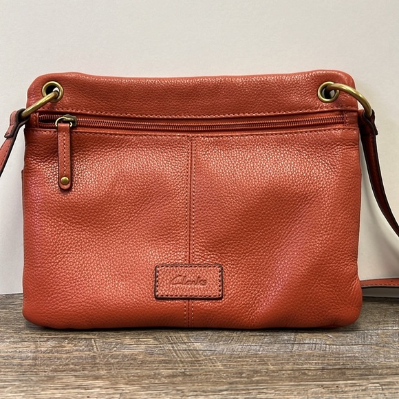 Clarks Pebbled Leather Crossbody Bag - Burnt Orange - Picture 3 of 10